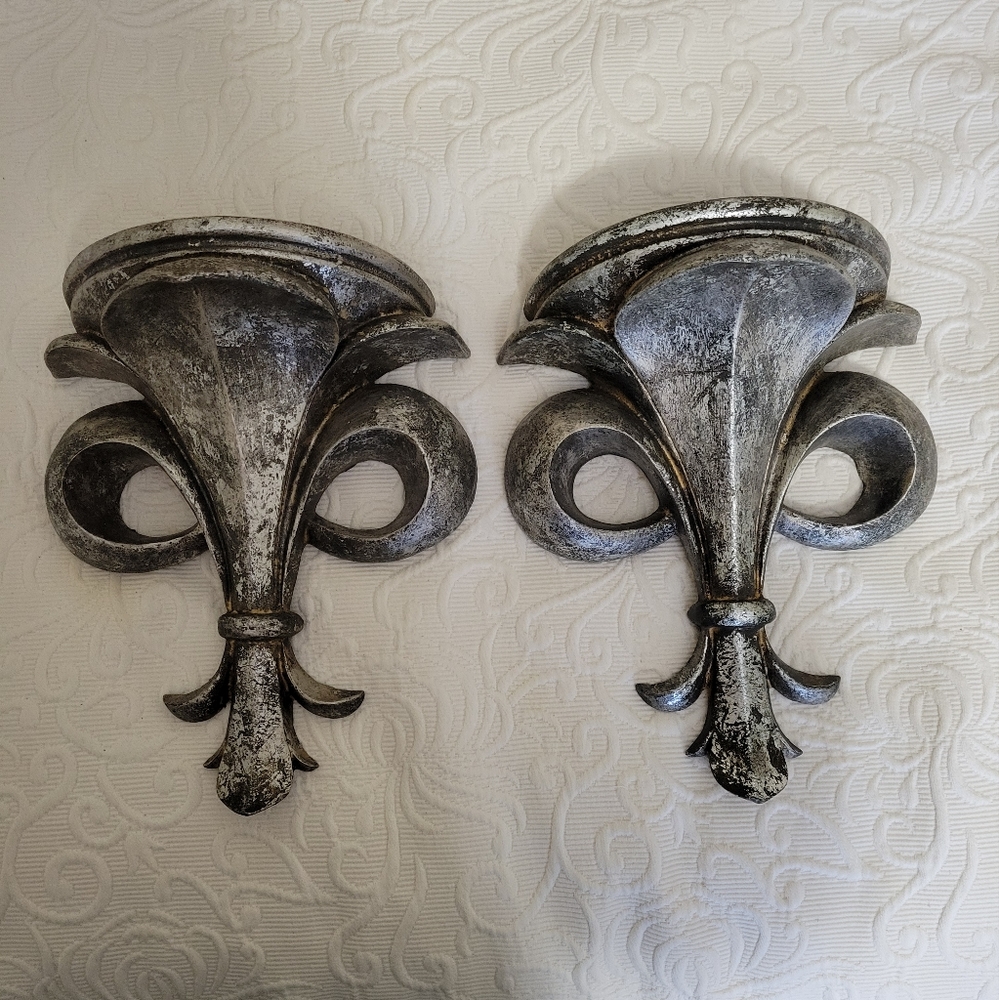 Wall Sconces pair of 2
